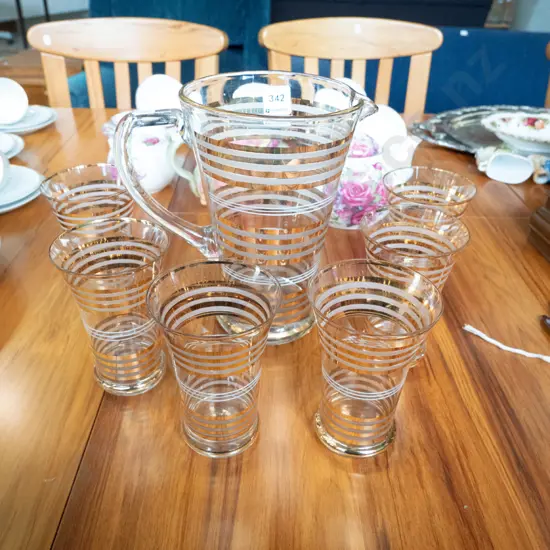 retro water jug and 6 glasses