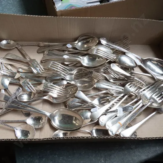 box of cutlery