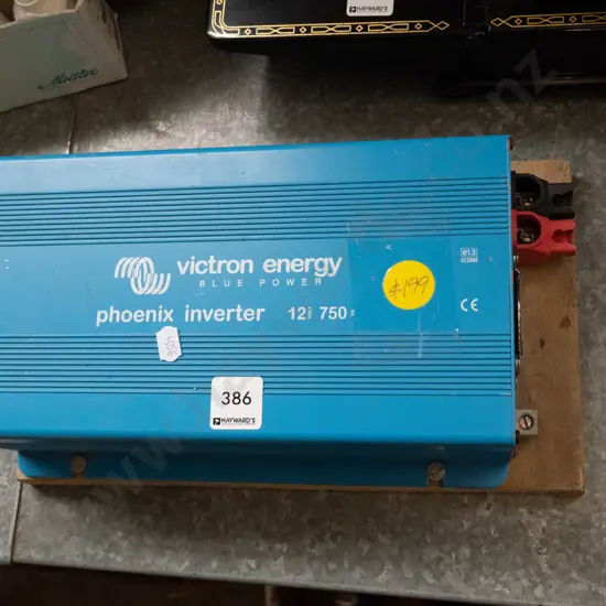 Phoenix 12 volt inverter