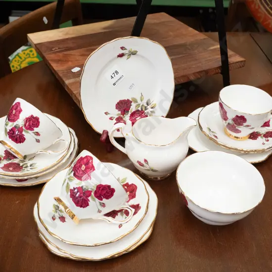Colclough cups, saucers, plates, sugar, creamer