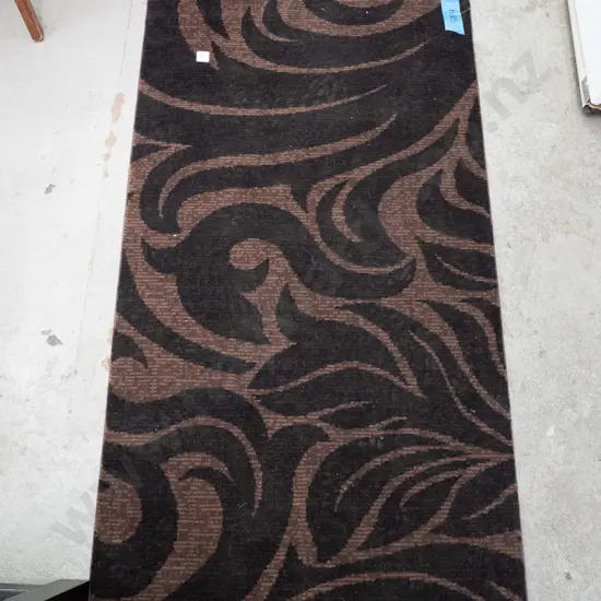 edged floor rug L-1220 W-690