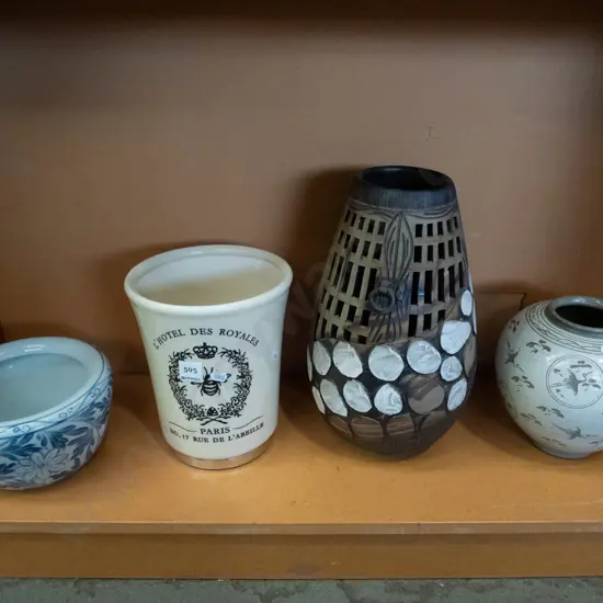 shelf; jardiniere, 2x vases, French themed wine cooler