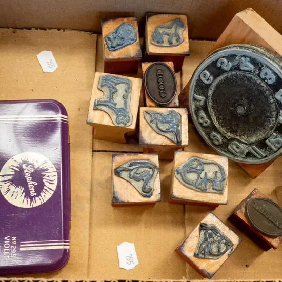 rubber stamps and stamp pad