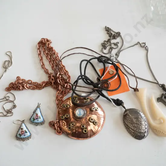 tray; bone fish hook, paua necklace etc