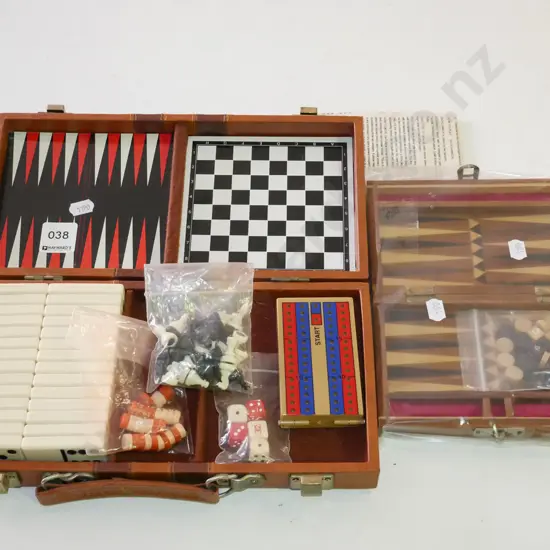 games compendium, small backgammon board