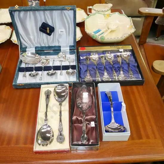 cased cutlery