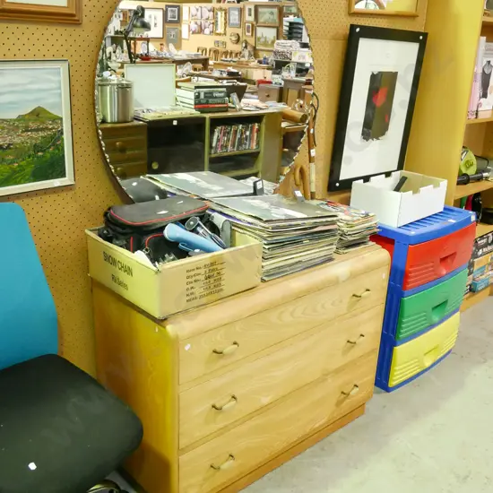 white oak 3 drawer mirror back dresser - varnish needs attention H-1600 W-940 D-400