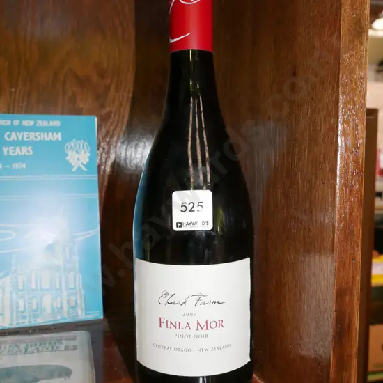 bottle of Cloud Farm Finlamor pinot noir 2007