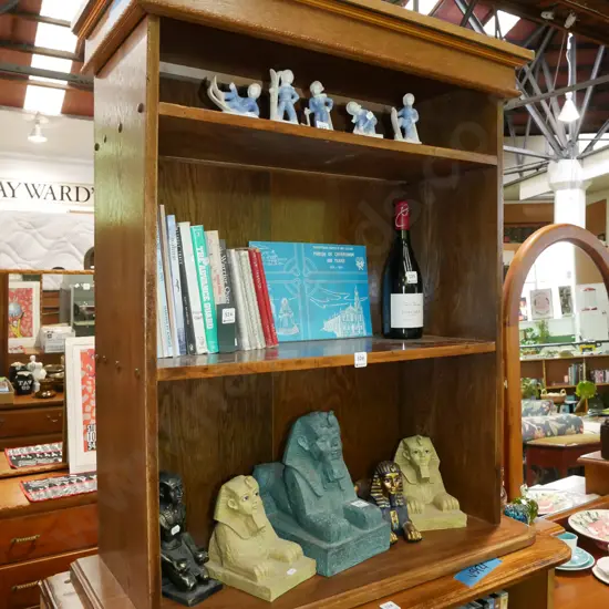 oak over mantle bookcase - signs of borer H-970 W-810 D-345