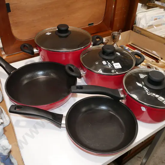 2x red metal frying pans, 3x glass topped pots