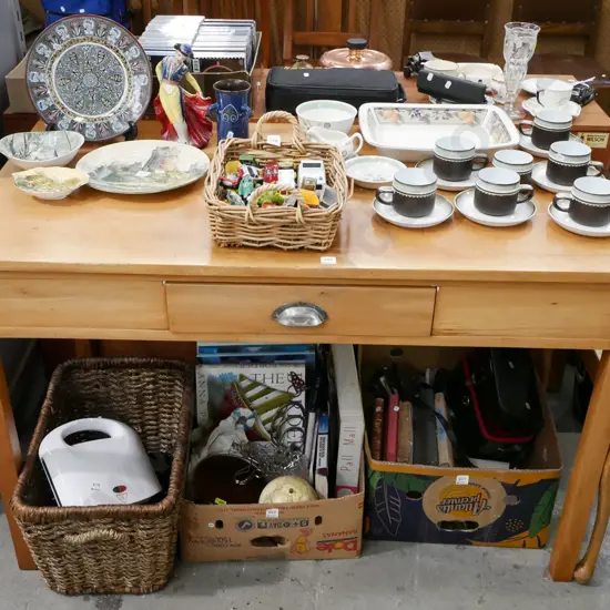 rimu table/desk with single drawer H-770 W-1220 D-675