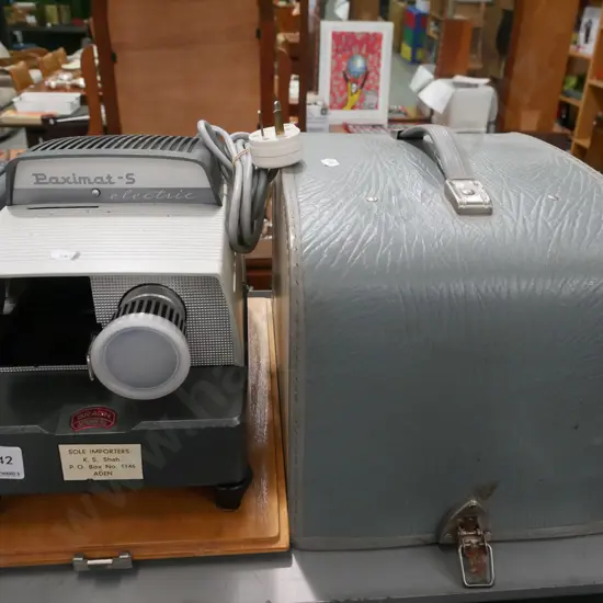 Braun slide projector