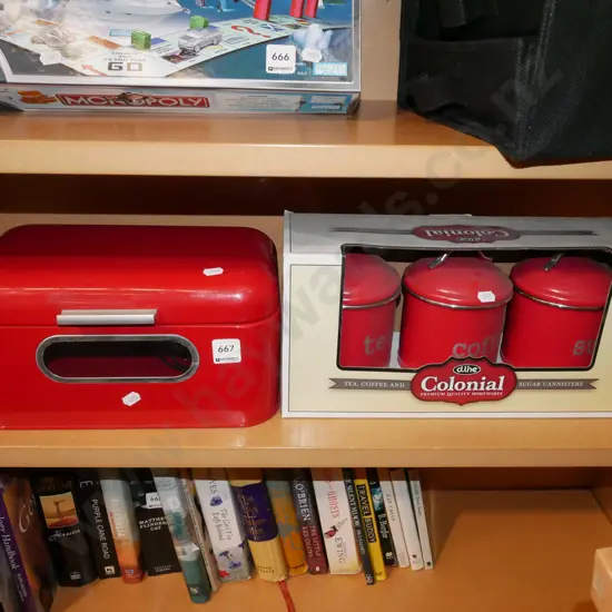 bread bin, Colonial canisters