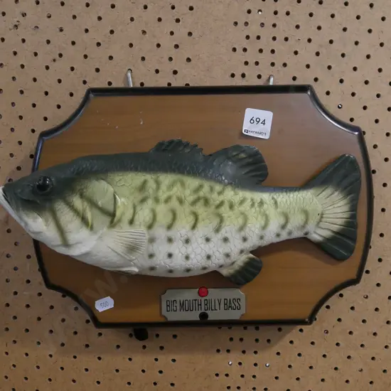 Big Mouth Billy Bass singing fish