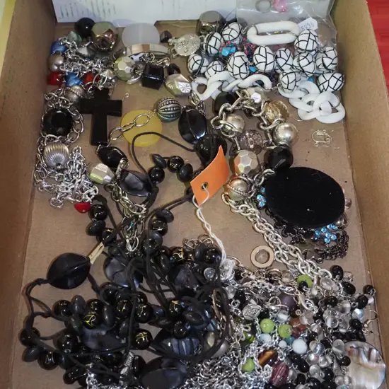 box; necklaces, pendants etc