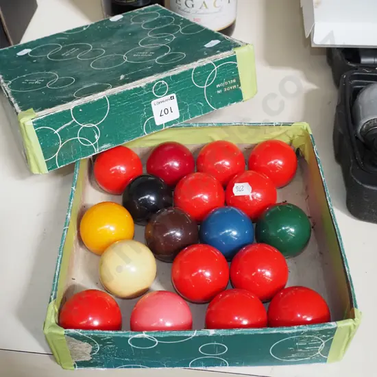 box of billiard balls
