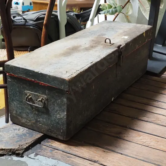 vintage wooden chest H-270 W-880 D-290