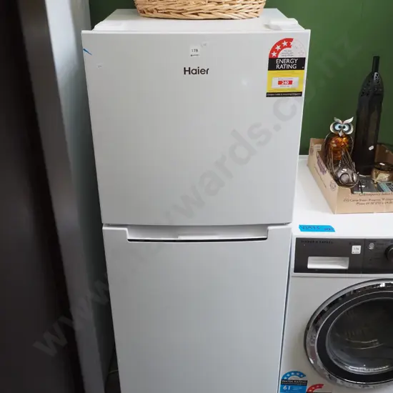 Haier fridge/freezer H-1420 W-550 D-580