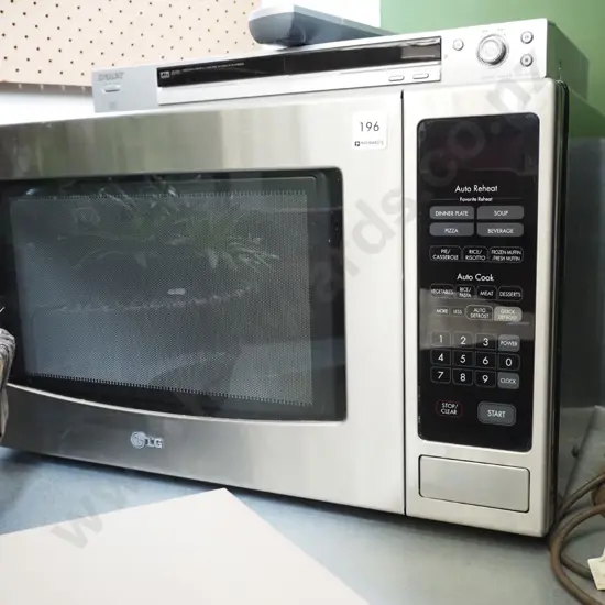 LG microwave