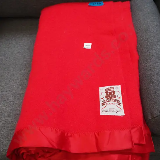 Princess red woollen blanket
