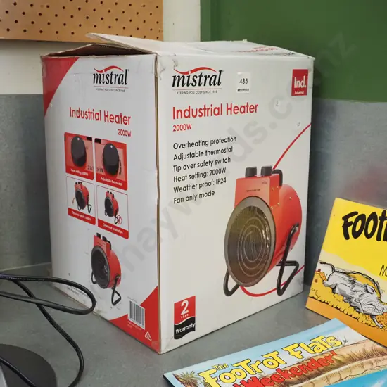 as-new boxed Mistral 2000W industrial heater