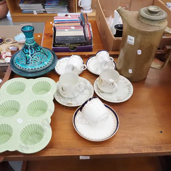 Temuka coffee pot, ceramic tangerine, muffin tray etc