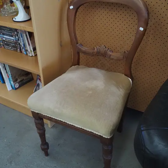 turned leg mahogany balloon back armchair