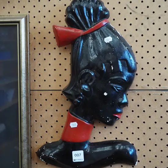 retro cast alloy silhouette - slight paint loss