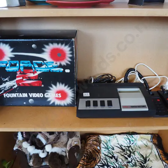 early Fountain game with original box - As Is No Returns