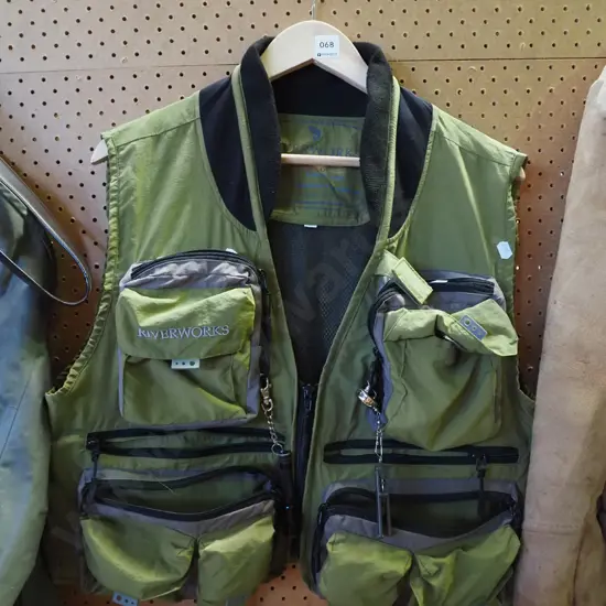 Riverworks fishing vest