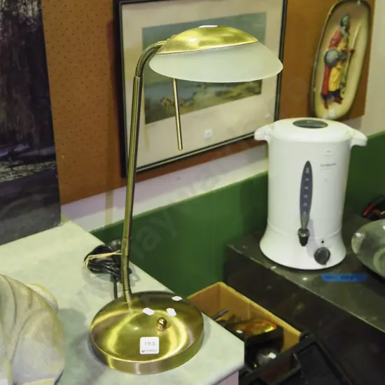 adjustable halogen desk lamp
