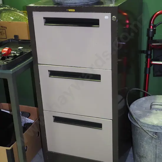 Precision 3 drawer metal filing cabinet - no key