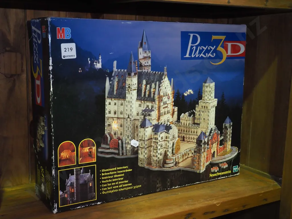 3D puzzle of German castle Image 1++