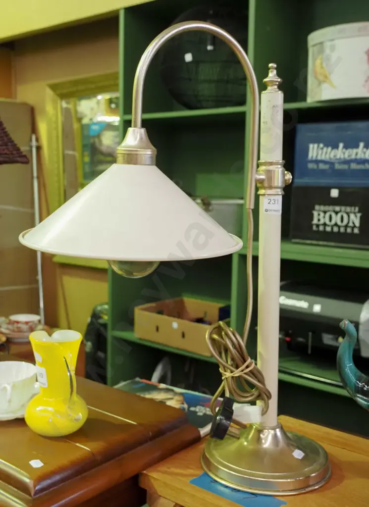 adjustable height desk lamp H-500 Image 1++