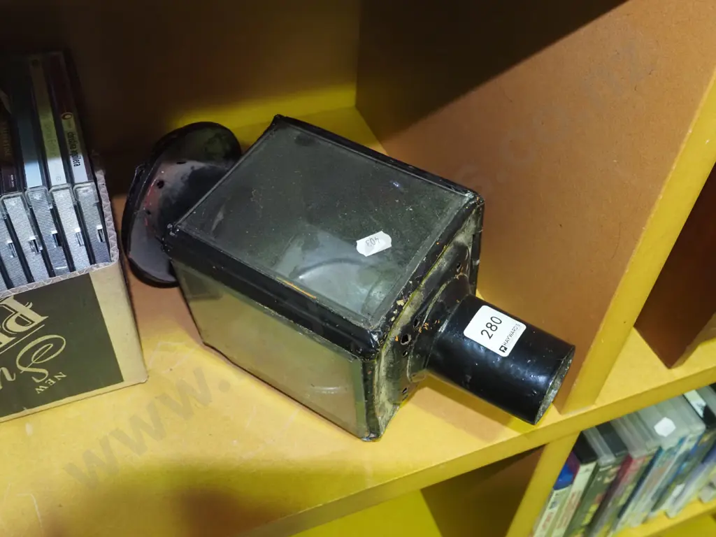 part carriage lantern Image 1++