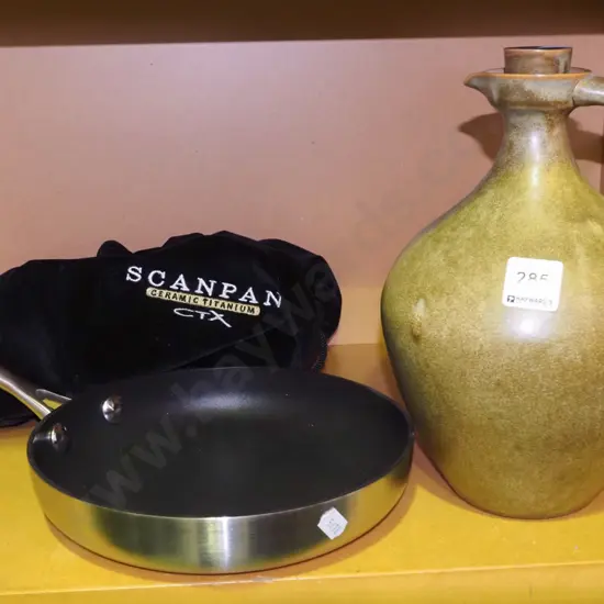 Scanpan omelette pan, Temuka bottle