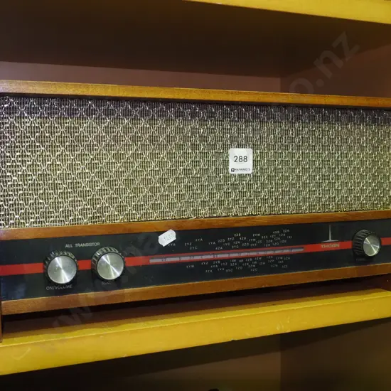 Thorn retro wood cased mantle radio