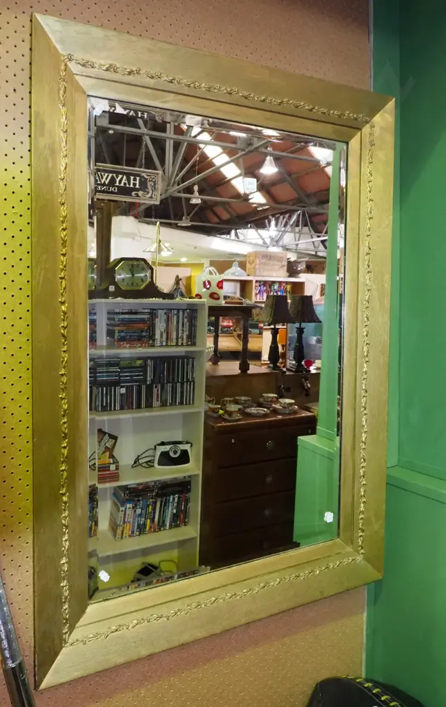 large gilt framed bevelled edge wall mirror H-1100 W-800 Image 1++