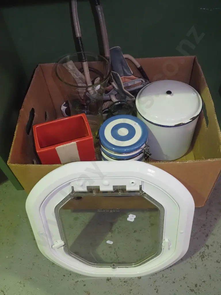 boxed cat door, glass vase, hand bag, enamel canister etc Image 1++