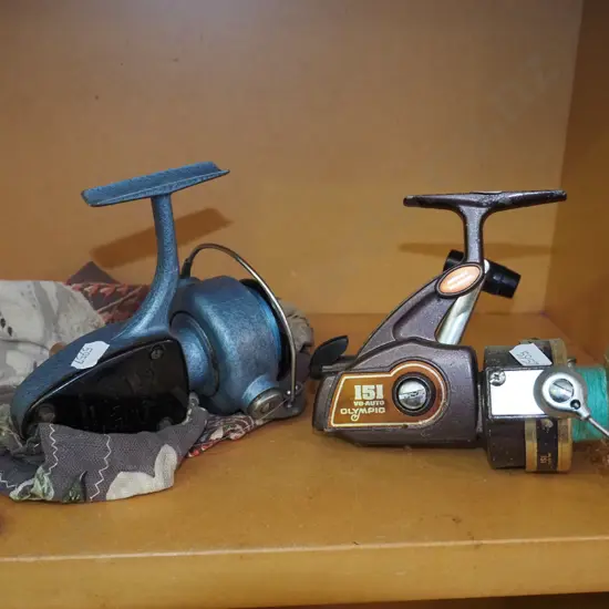 2x vintage spinning fishing reels
