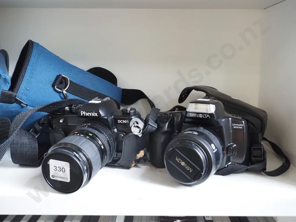 2x 35mm film cameras Image 1++