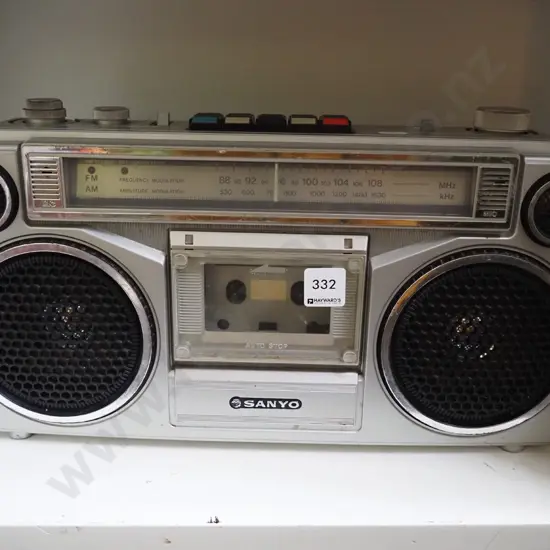 Sanyo radio cassette player