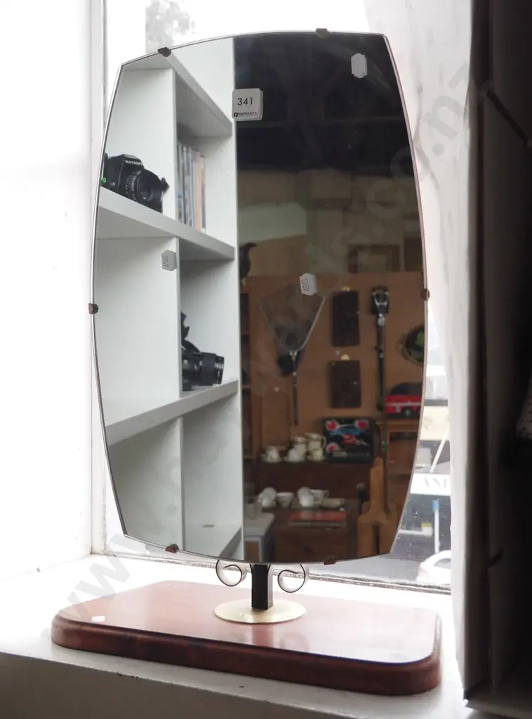 dressing table mirror on stand H-520 Image 1++