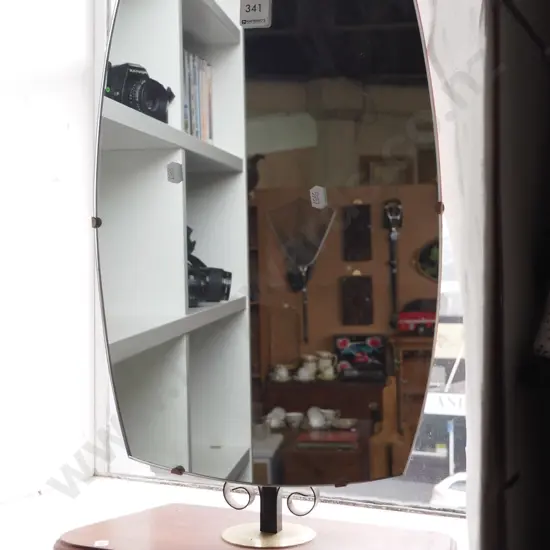 dressing table mirror on stand H-520