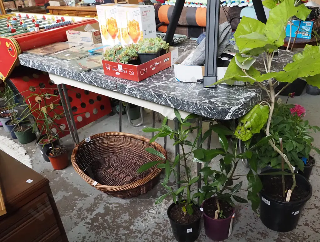 faux marble top formica extending dining with 2x teal vinyl chairs H-780 W-1590 D-810 Image 1++