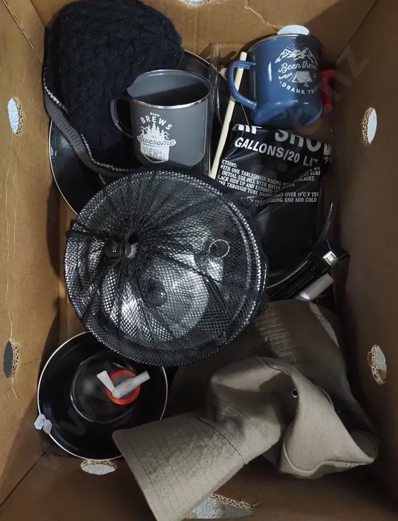 box; camping pots, pans, plates, hats etc Image 1++