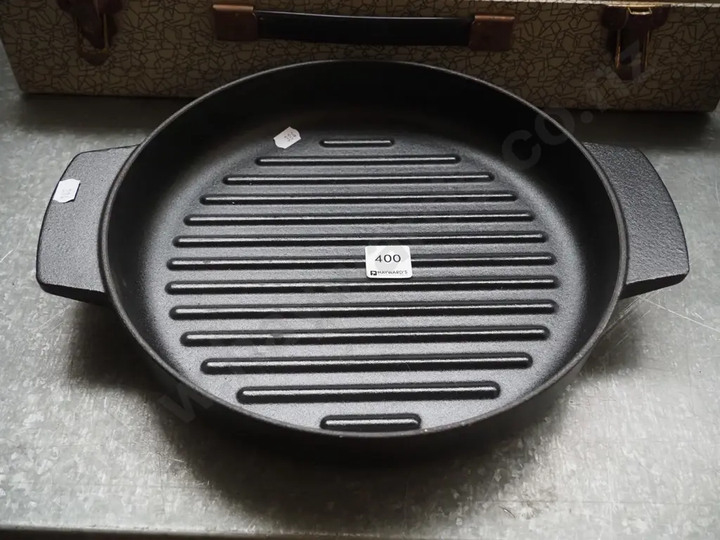 cast iron skilett Image 1++