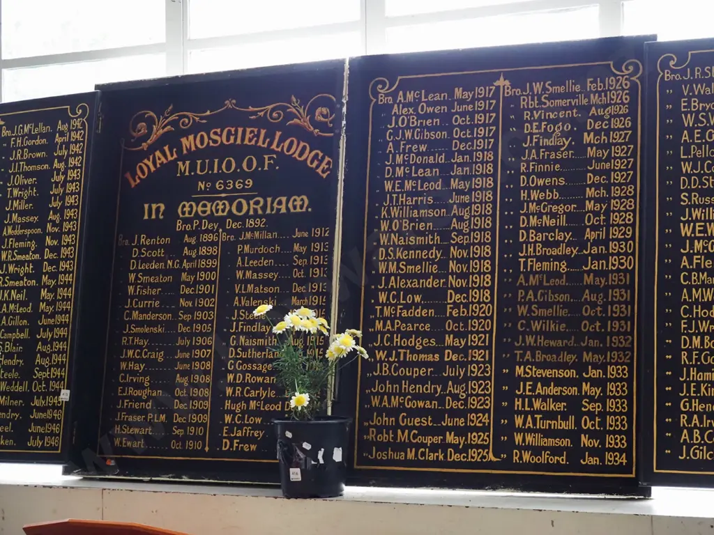 very large Loyal Mosgiel Lodge Number 6369 Honours Board  Image 1++