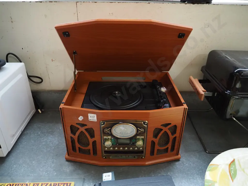 reproduction gramophone player Image 1++