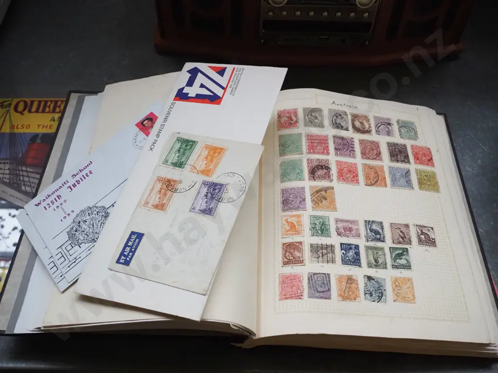 stamp album Image 1++